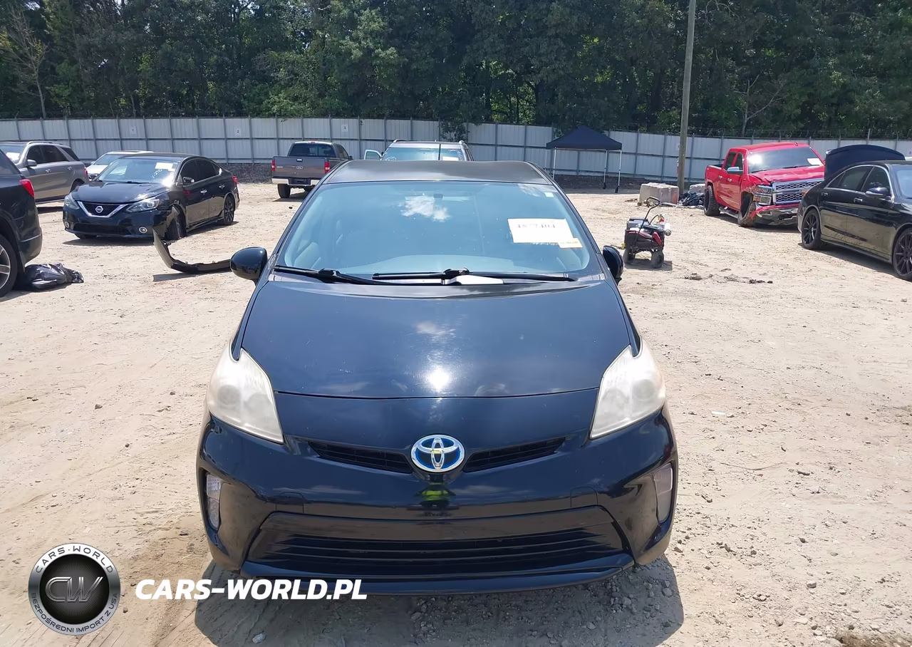 2013 Toyota Prius Two VIN:JTDKN3DU5D1682740 - 13