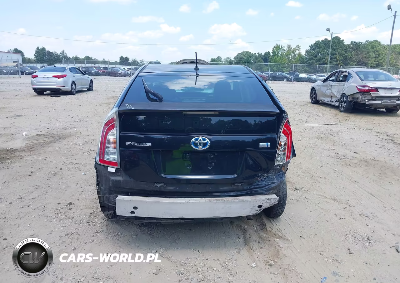 2013 Toyota Prius Two VIN:JTDKN3DU5D1682740 - 17