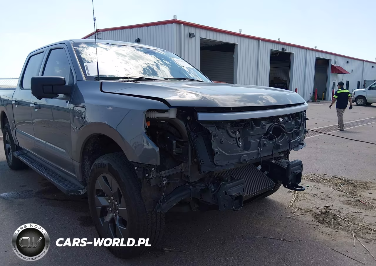 2023 Ford F-150 Lightning Xlt VIN:1FT6W1EV0PWG35598 - 20