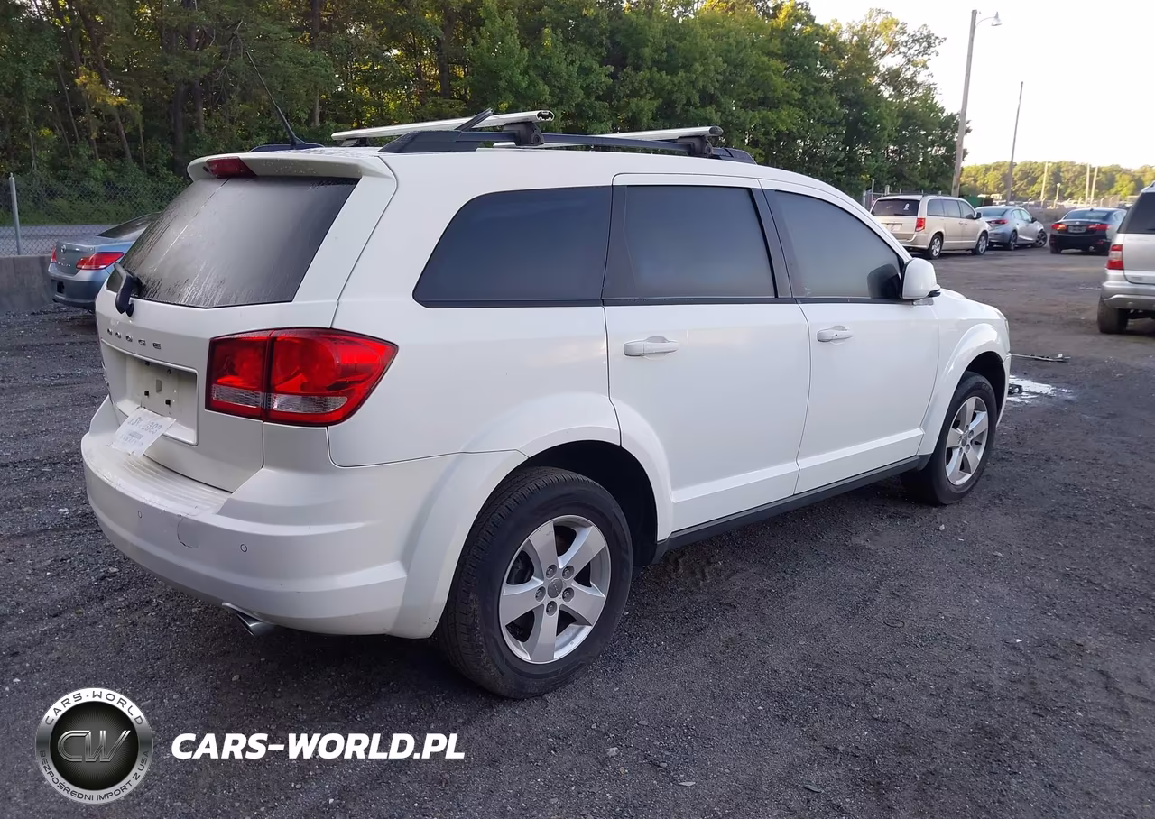 2011 Dodge Journey Mainstreet VIN:3D4PG1FG0BT501693 - 4