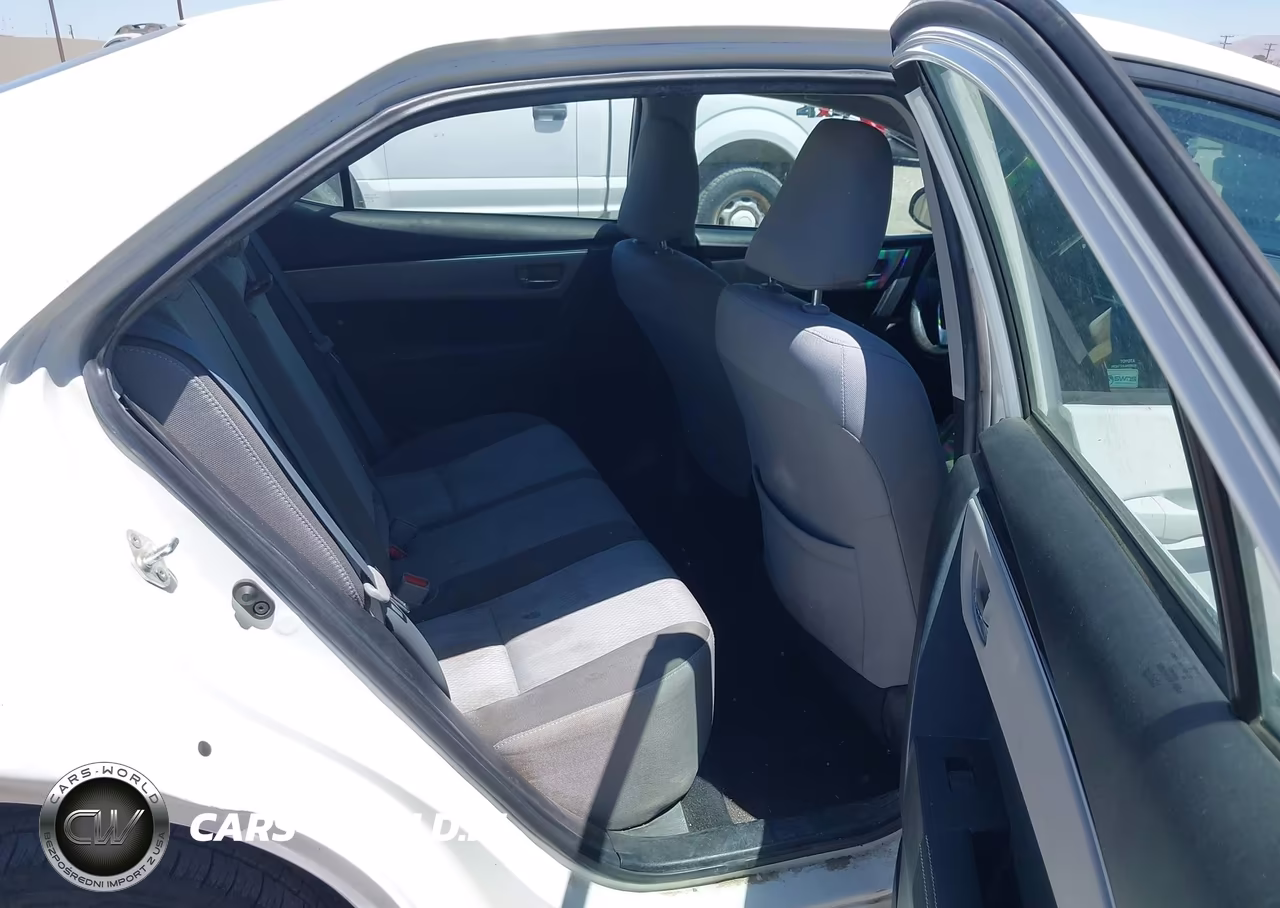 2017 Toyota Corolla Le VIN:2T1BURHE0HC912968 - 8