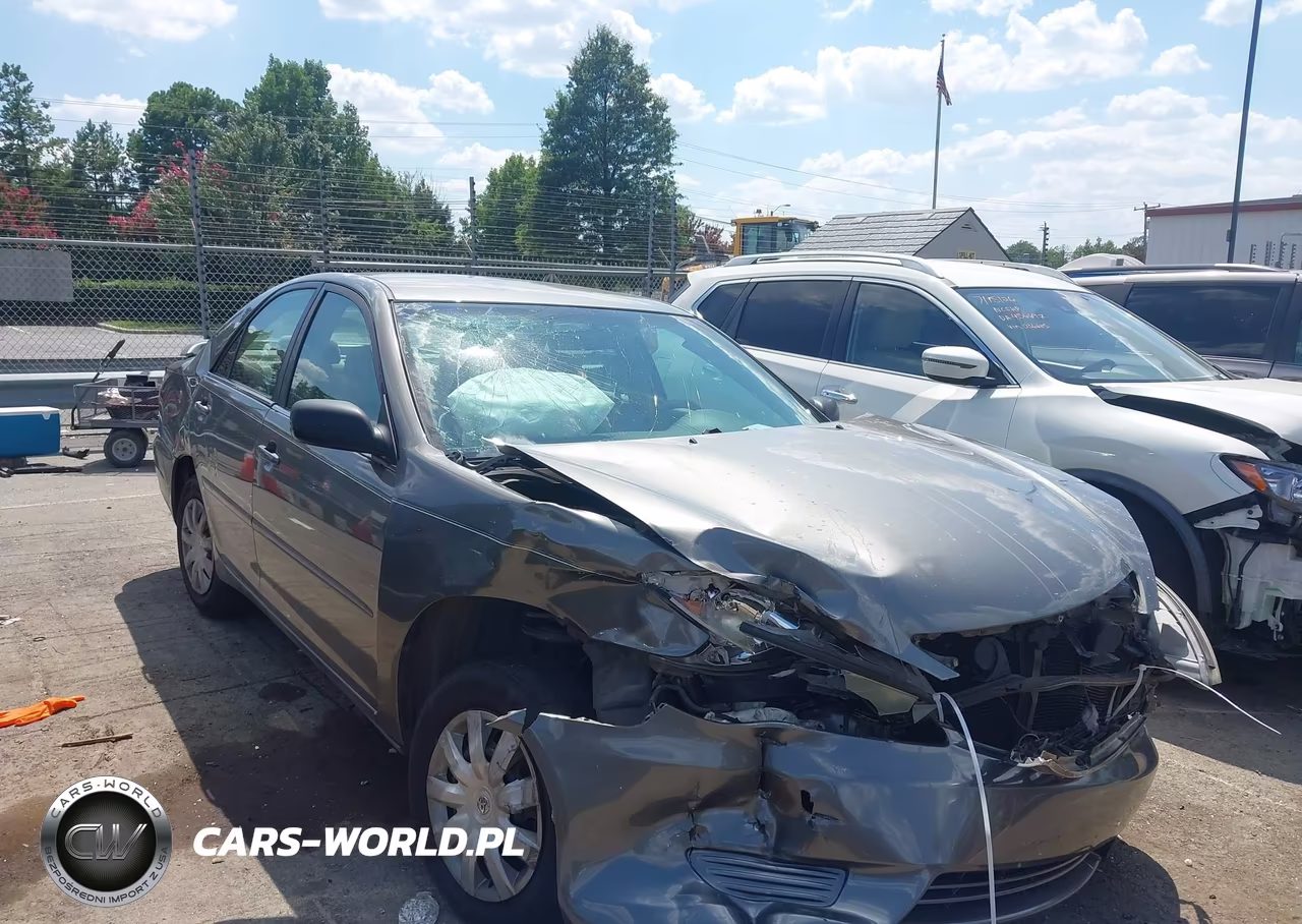 2005 Toyota Camry Std – zdjęcie 1 z 19