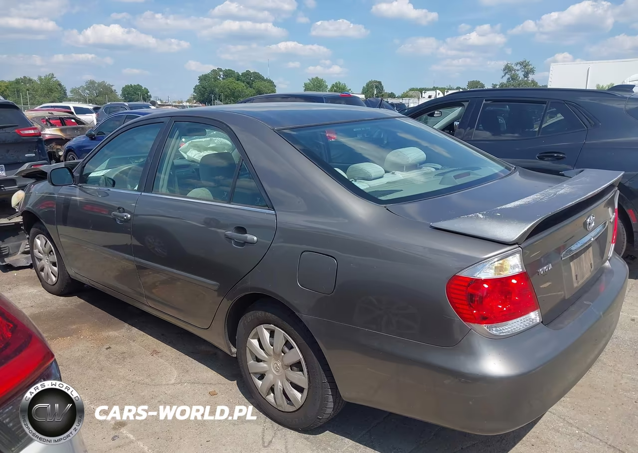 2005 Toyota Camry Std VIN:4T1BE32K65U978007 - 14