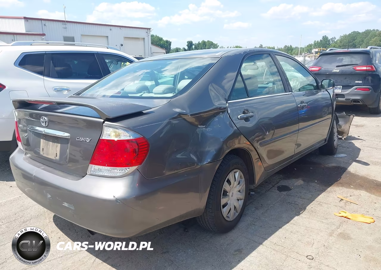 2005 Toyota Camry Std VIN:4T1BE32K65U978007 - 4