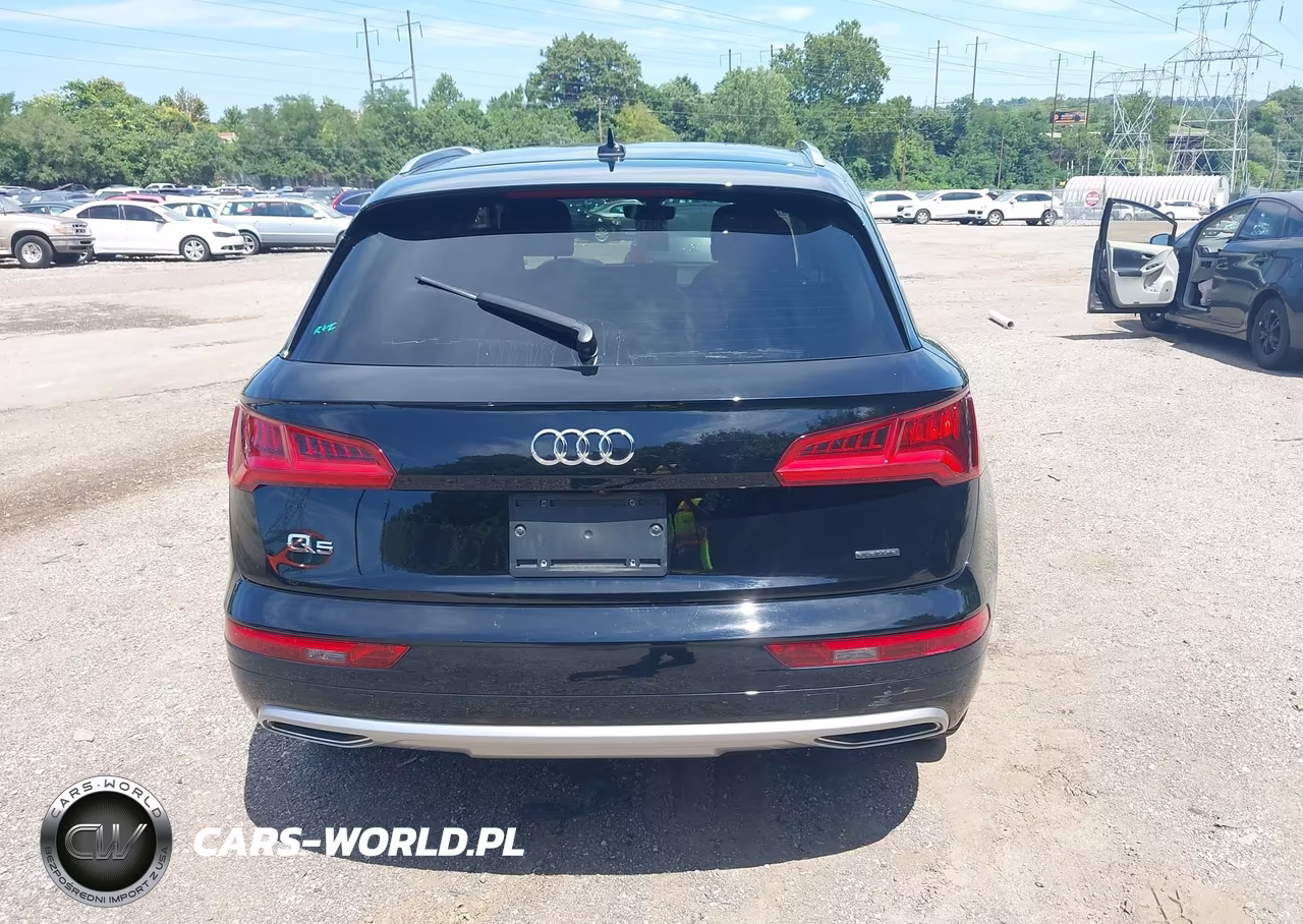 2019 Audi Q5 45 Premium VIN:WA1ANAFY2K2121929 - 16