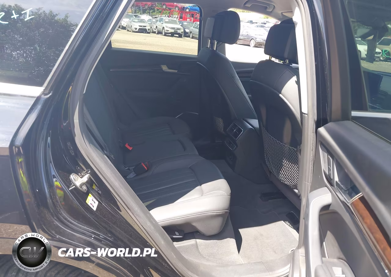 2019 Audi Q5 45 Premium VIN:WA1ANAFY2K2121929 - 8