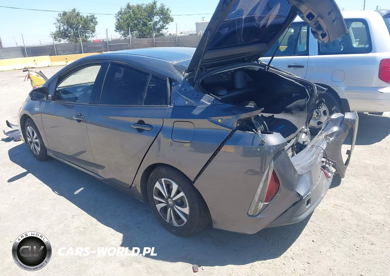 2018 Toyota Prius Prime Premium VIN:JTDKARFP1J3084232 - 3