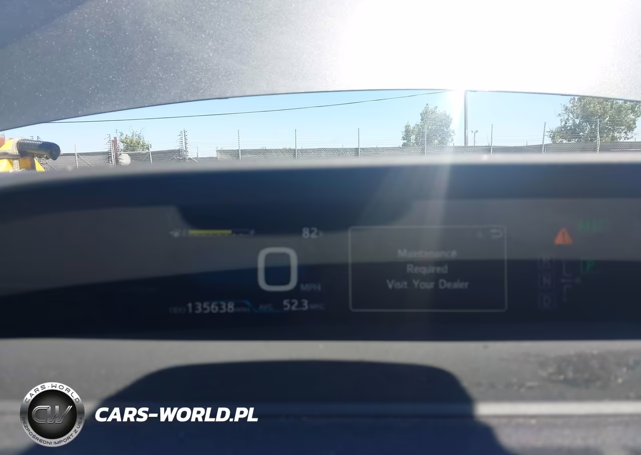 2018 Toyota Prius Prime Premium VIN:JTDKARFP1J3084232 - 7