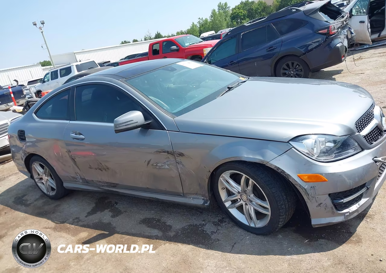 2012 Mercedes-Benz C 350 Sport VIN:WDDGJ5HB3CF800524 - 14