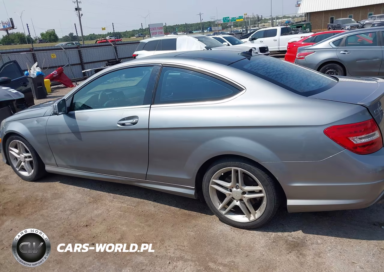 2012 Mercedes-Benz C 350 Sport VIN:WDDGJ5HB3CF800524 - 15