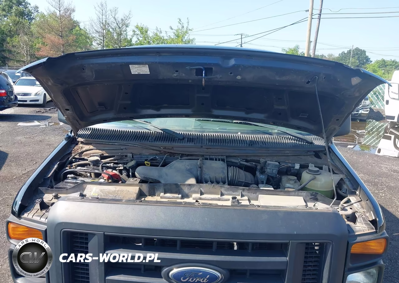 2008 Ford E-350 Super Duty Xl-Xlt VIN:1FBSS31L38DA78519 - 10