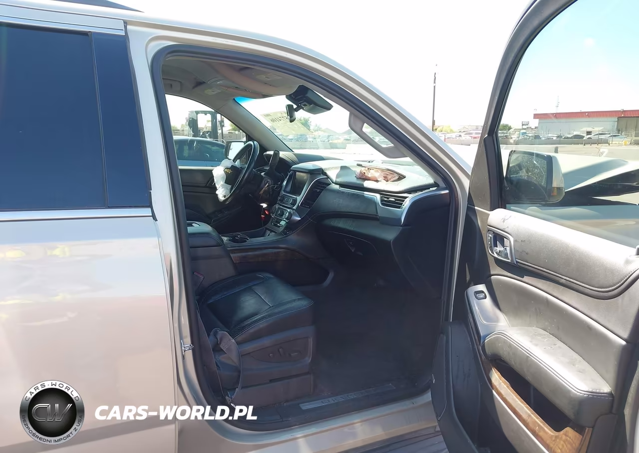 2015 Chevrolet Suburban Lt VIN:1GNSCJKCXFR144549 - 5