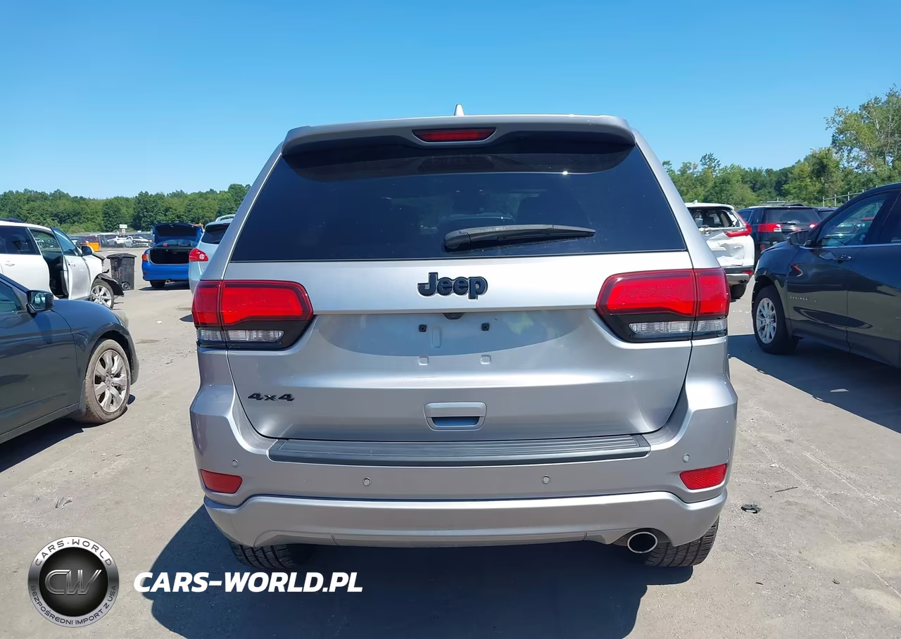 2019 Jeep Grand Cherokee Altitude 4X4 VIN:1C4RJFAG0KC534023 - 17