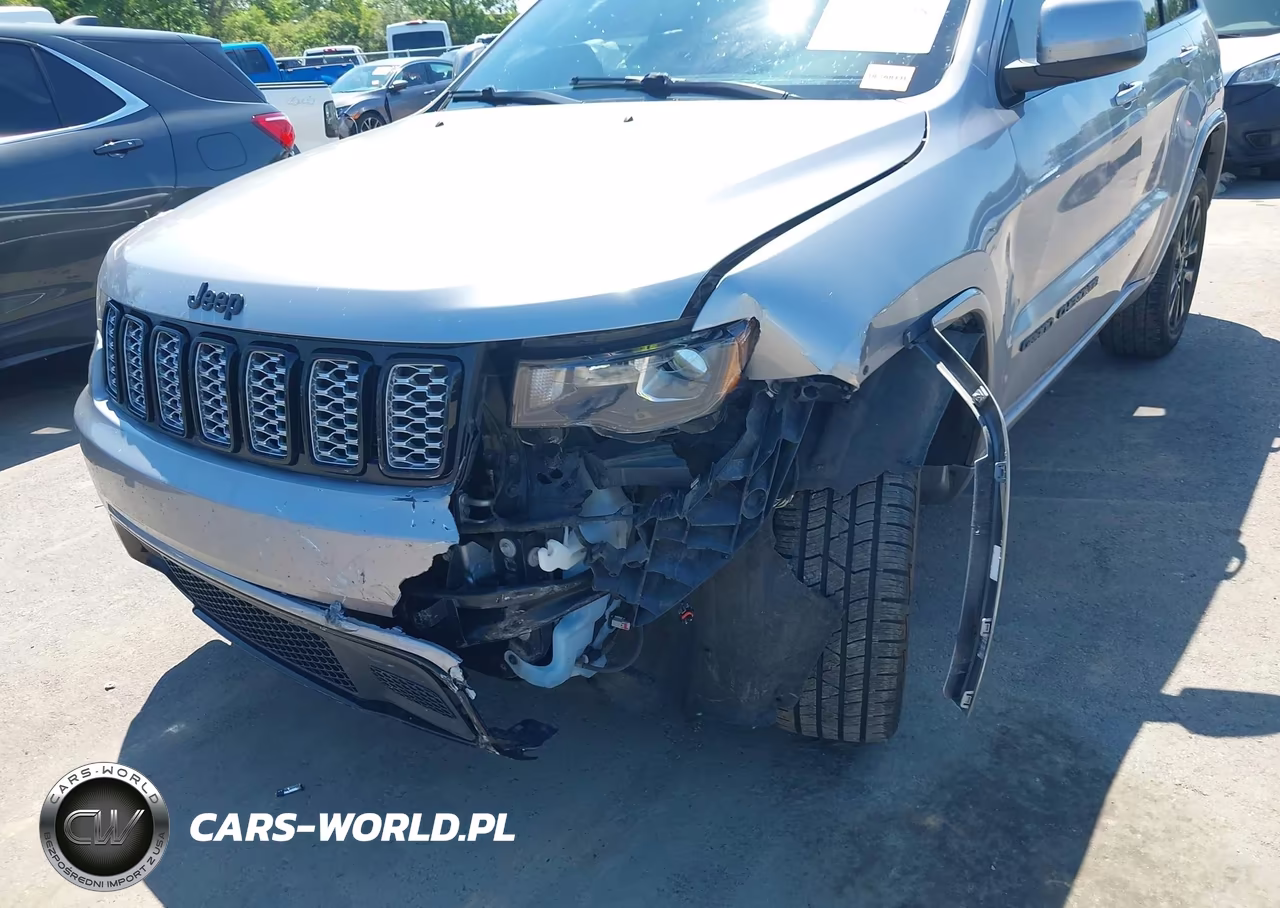 2019 Jeep Grand Cherokee Altitude 4X4 VIN:1C4RJFAG0KC534023 - 6