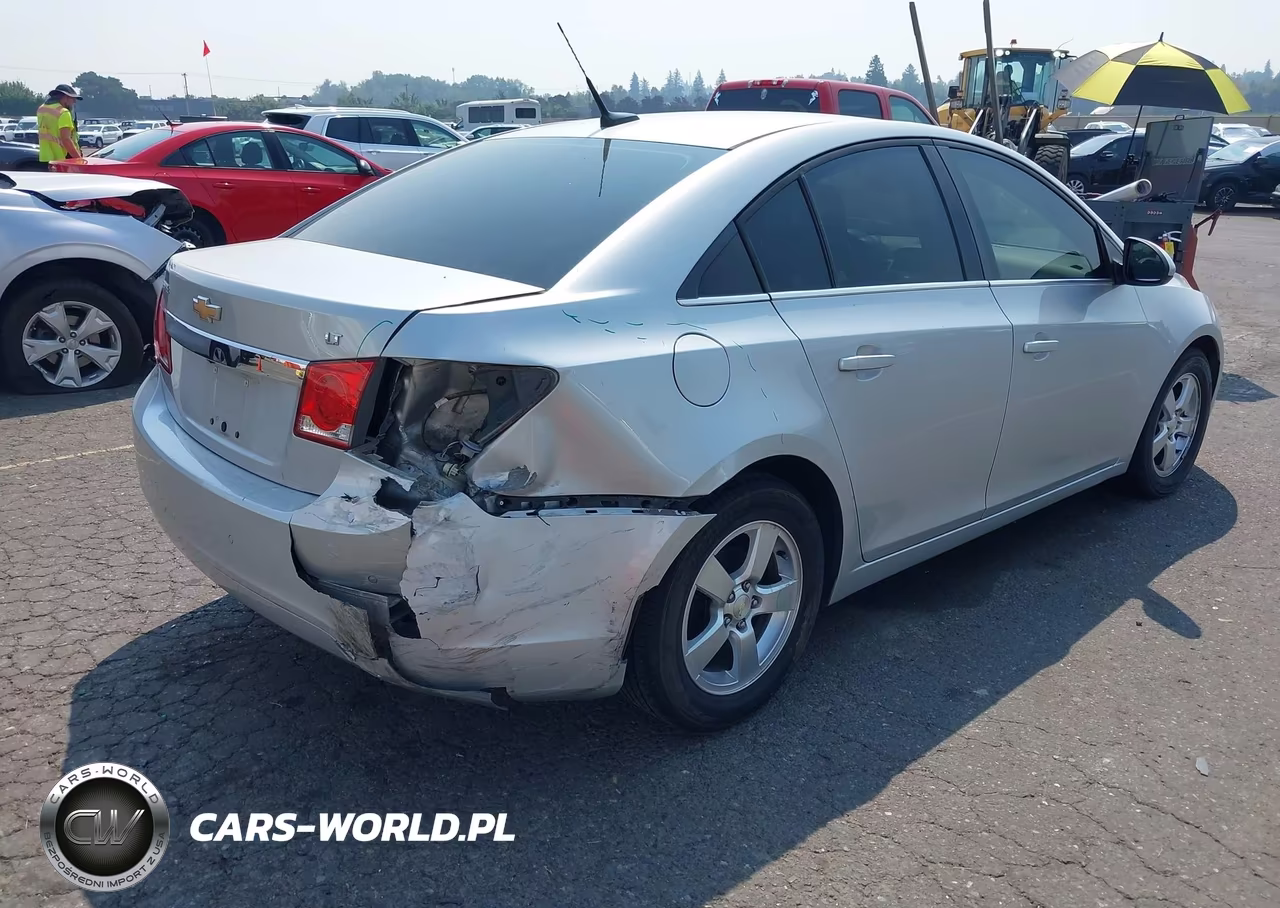2014 Chevrolet Cruze 1Lt Auto VIN:1G1PC5SB5E7412388 - 4