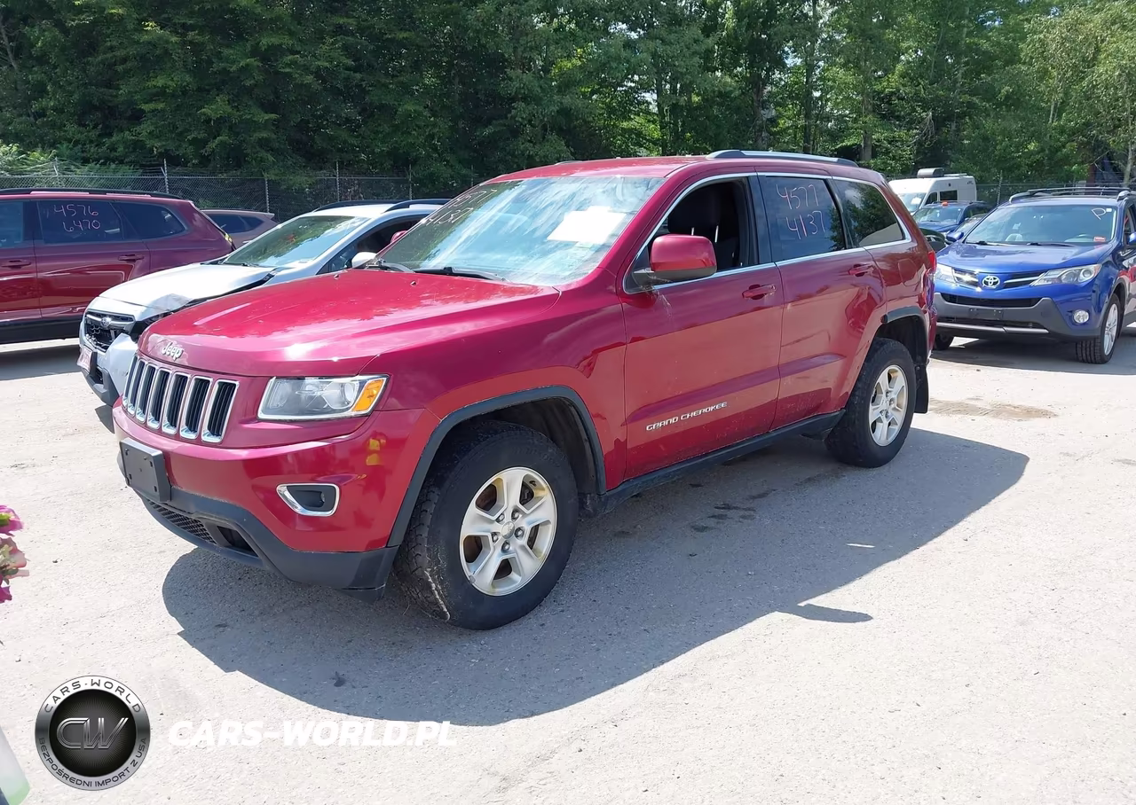 2015 Jeep Grand Cherokee Laredo VIN:1C4RJFAG0FC660727 - 2