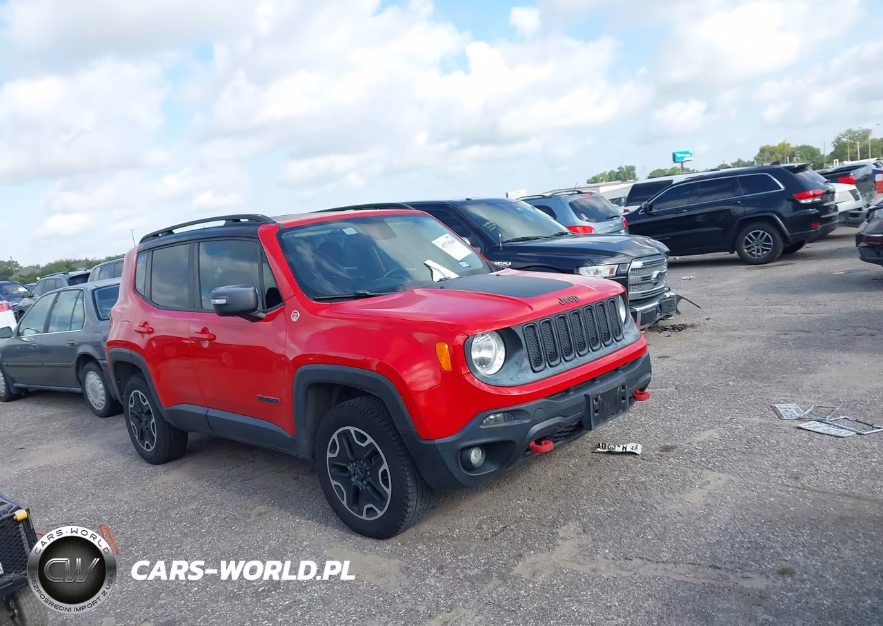 2016 Jeep Renegade Trailhawk – zdjęcie 1 z 11