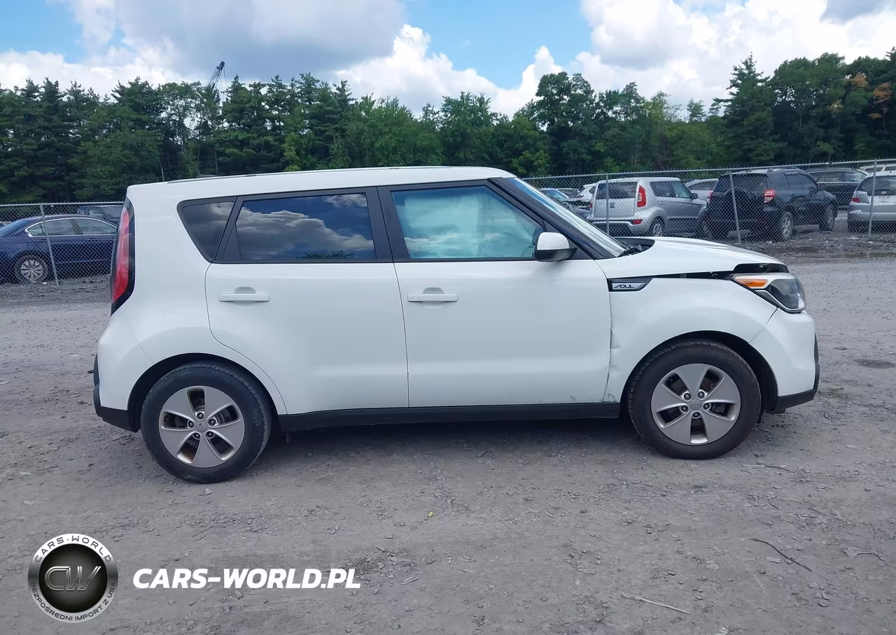 2015 Kia Soul VIN:KNDJN2A23F7220671 - 13
