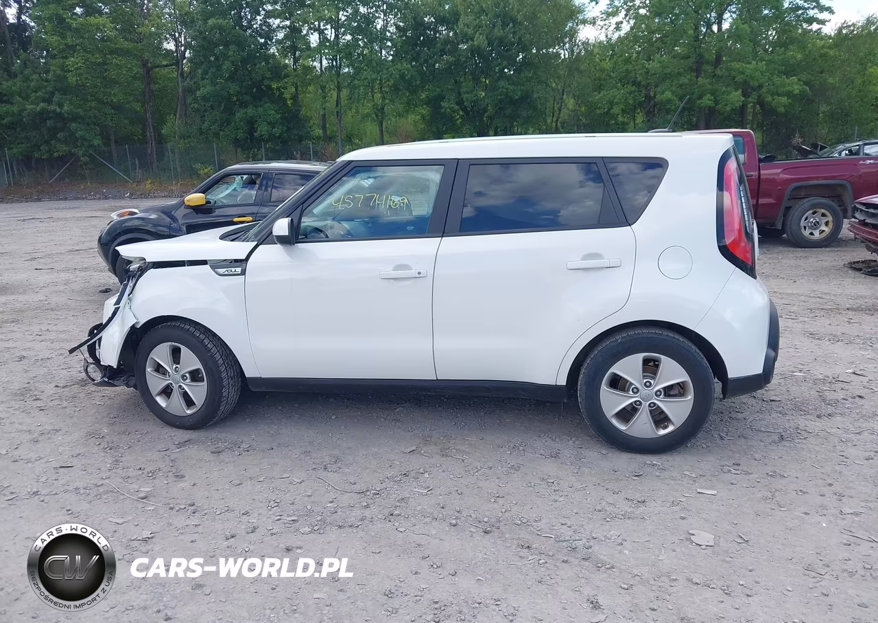 2015 Kia Soul VIN:KNDJN2A23F7220671 - 14