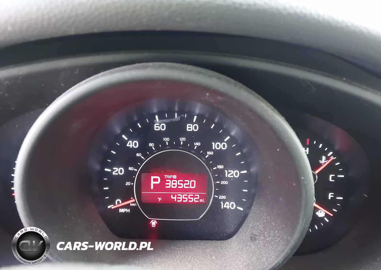 2015 Kia Soul VIN:KNDJN2A23F7220671 - 7