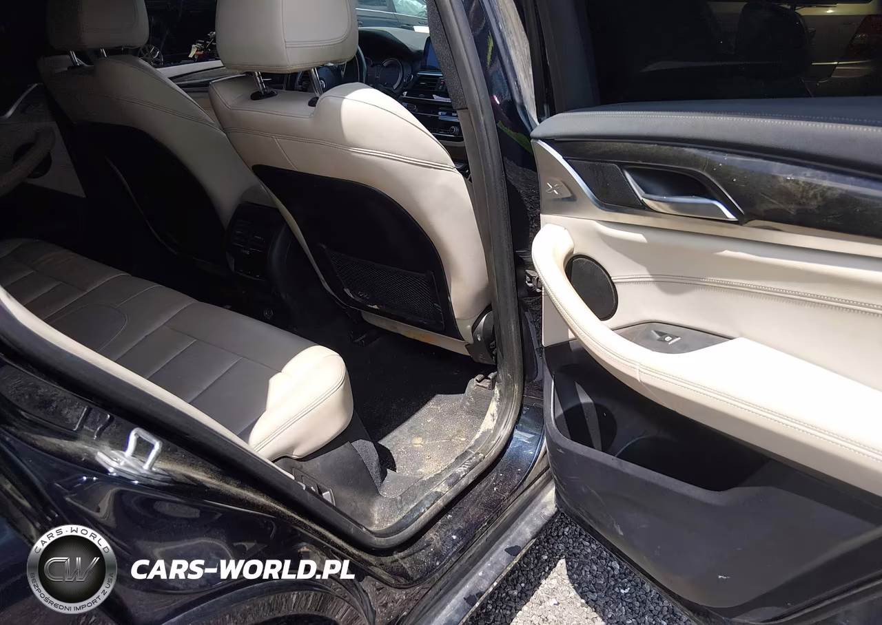2019 BMW X3 M40I VIN:5UXTS3C51K0Z10564 - 8