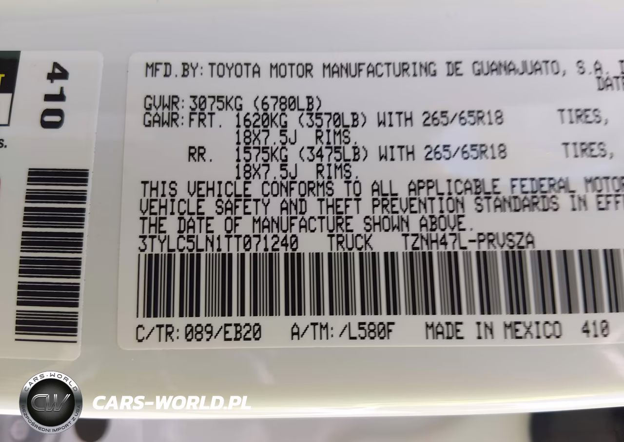 2026 Toyota Tacoma Hybrid Limited VIN:3TYLC5LN1TT071240 - 9