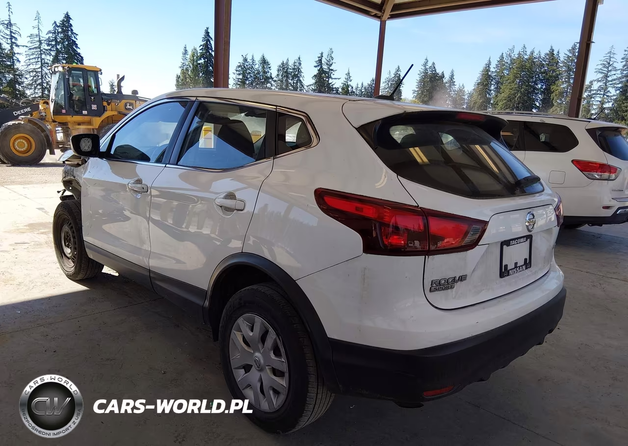 2018 Nissan Rogue Sport S VIN:JN1BJ1CR0JW259451 - 3