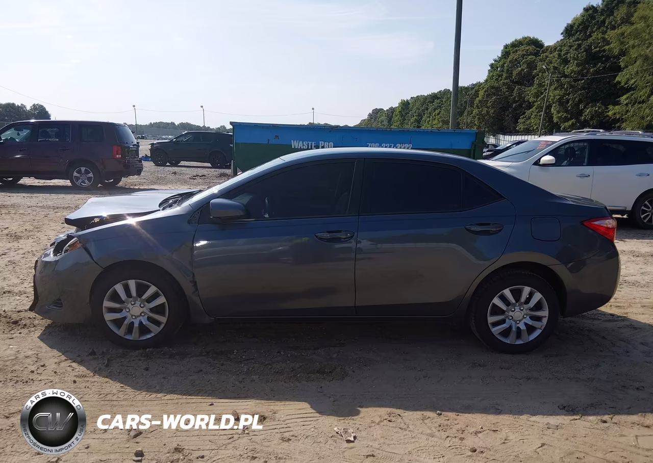 2019 Toyota Corolla Le VIN:2T1BURHE1KC207653 - 14