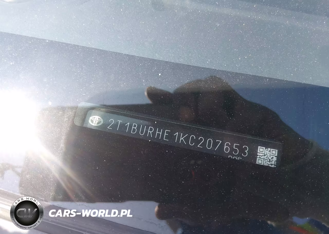 2019 Toyota Corolla Le VIN:2T1BURHE1KC207653 - 17