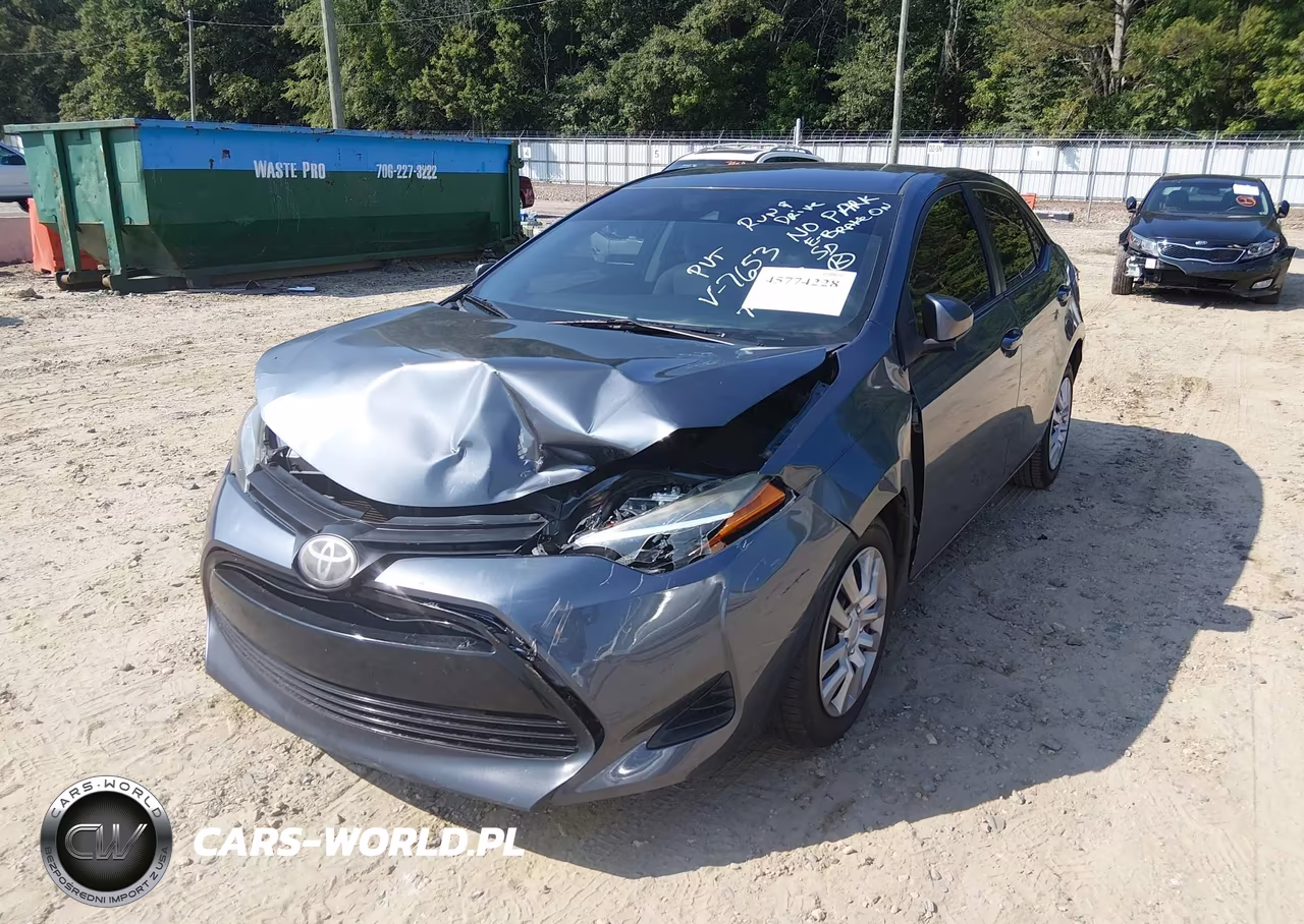 2019 Toyota Corolla Le VIN:2T1BURHE1KC207653 - 6