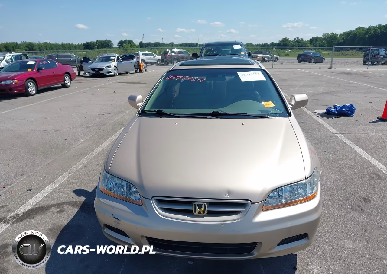 2002 Honda Accord 3.0 Ex VIN:1HGCG22552A000913 - 11