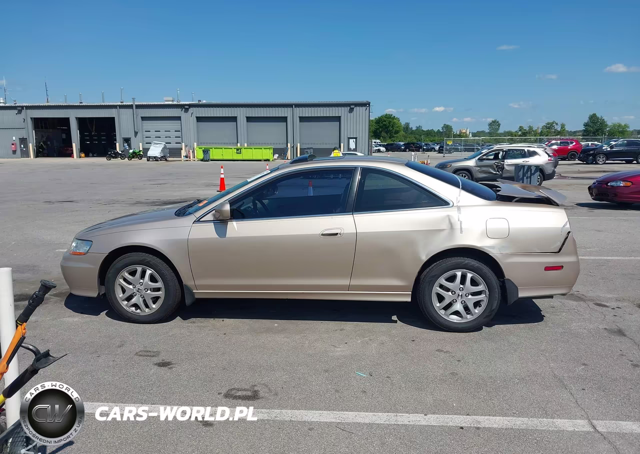 2002 Honda Accord 3.0 Ex VIN:1HGCG22552A000913 - 13