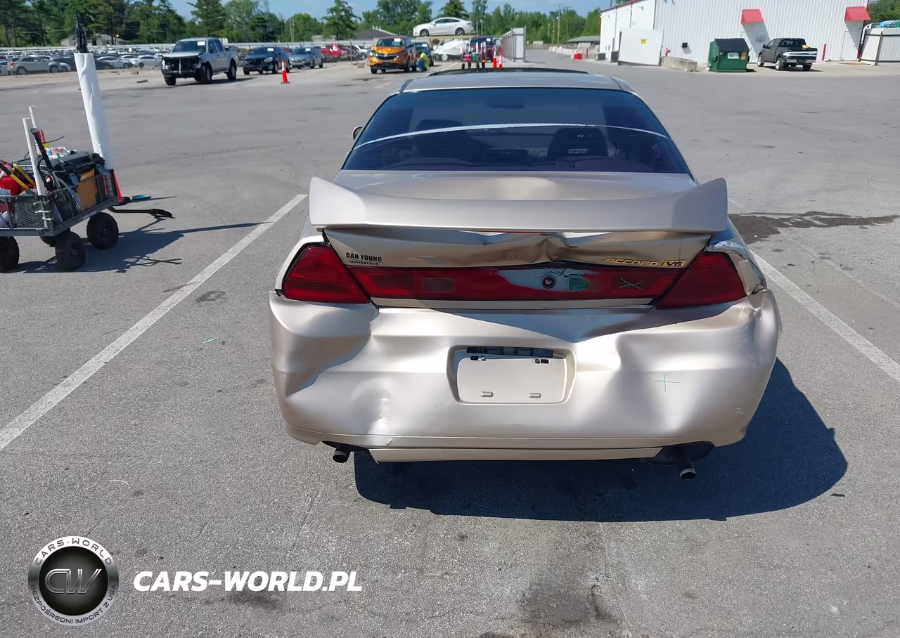 2002 Honda Accord 3.0 Ex VIN:1HGCG22552A000913 - 6