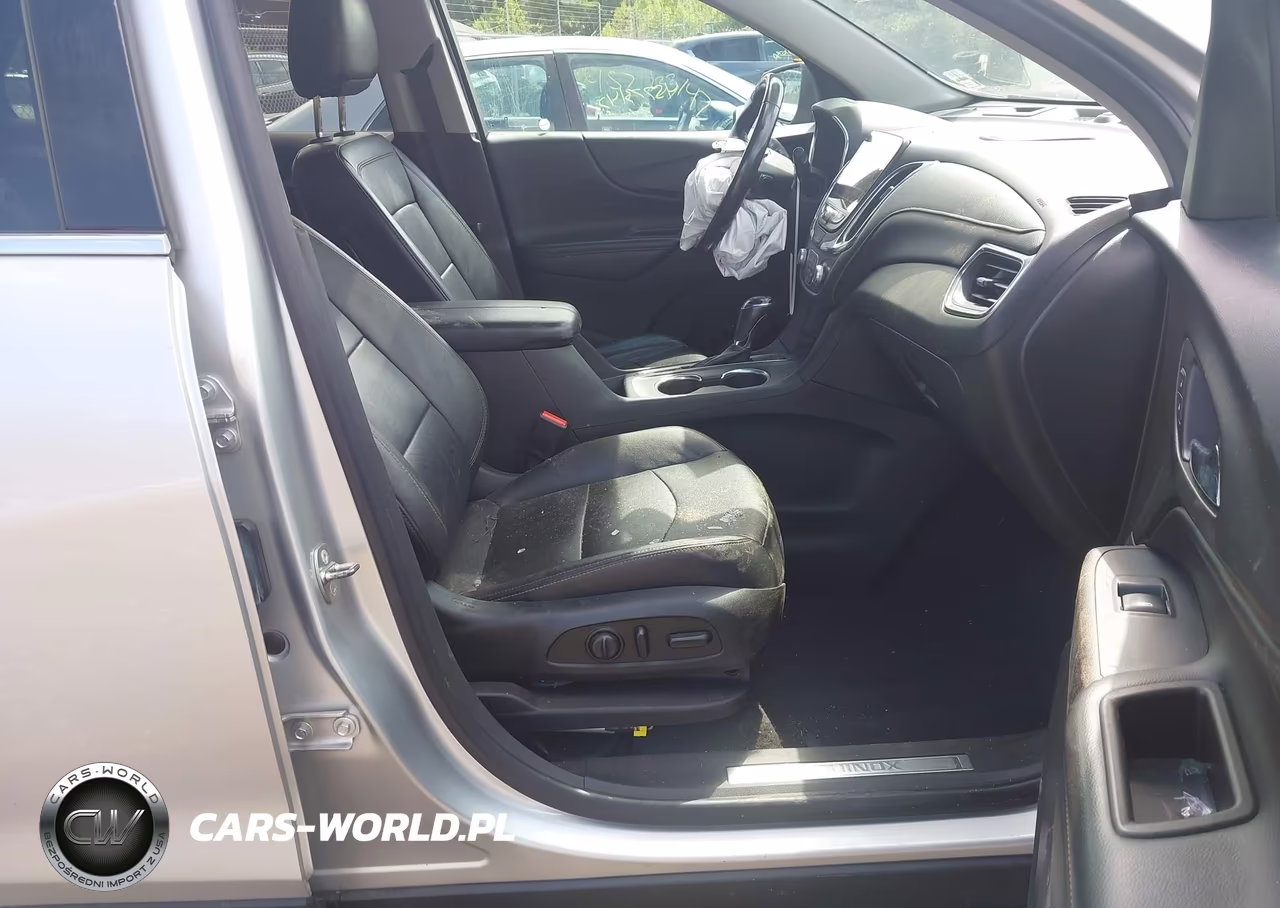 2019 Chevrolet Equinox Premier VIN:3GNAXYEX2KS652271 - 5