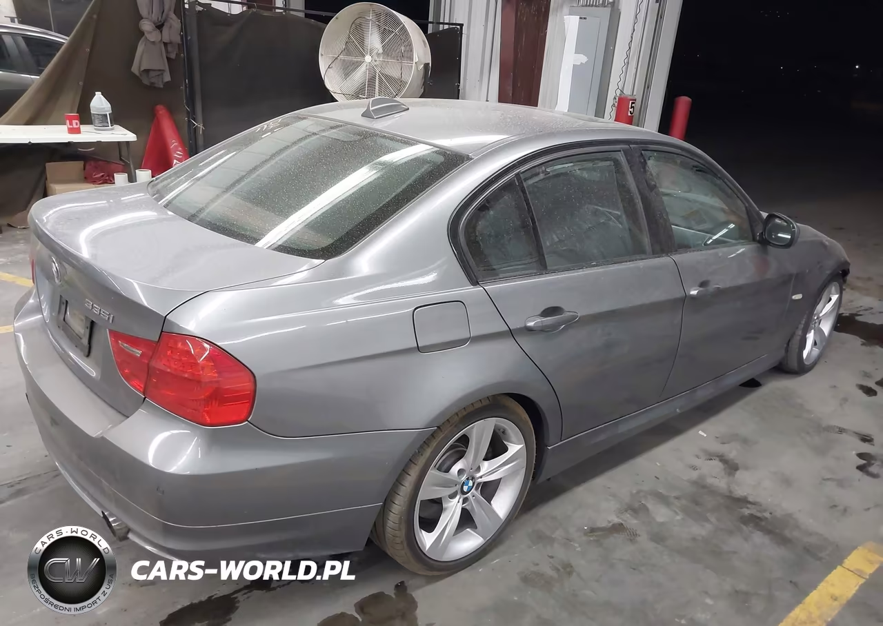 2011 BMW 335I VIN:WBAPM5C56BE576332 - 4
