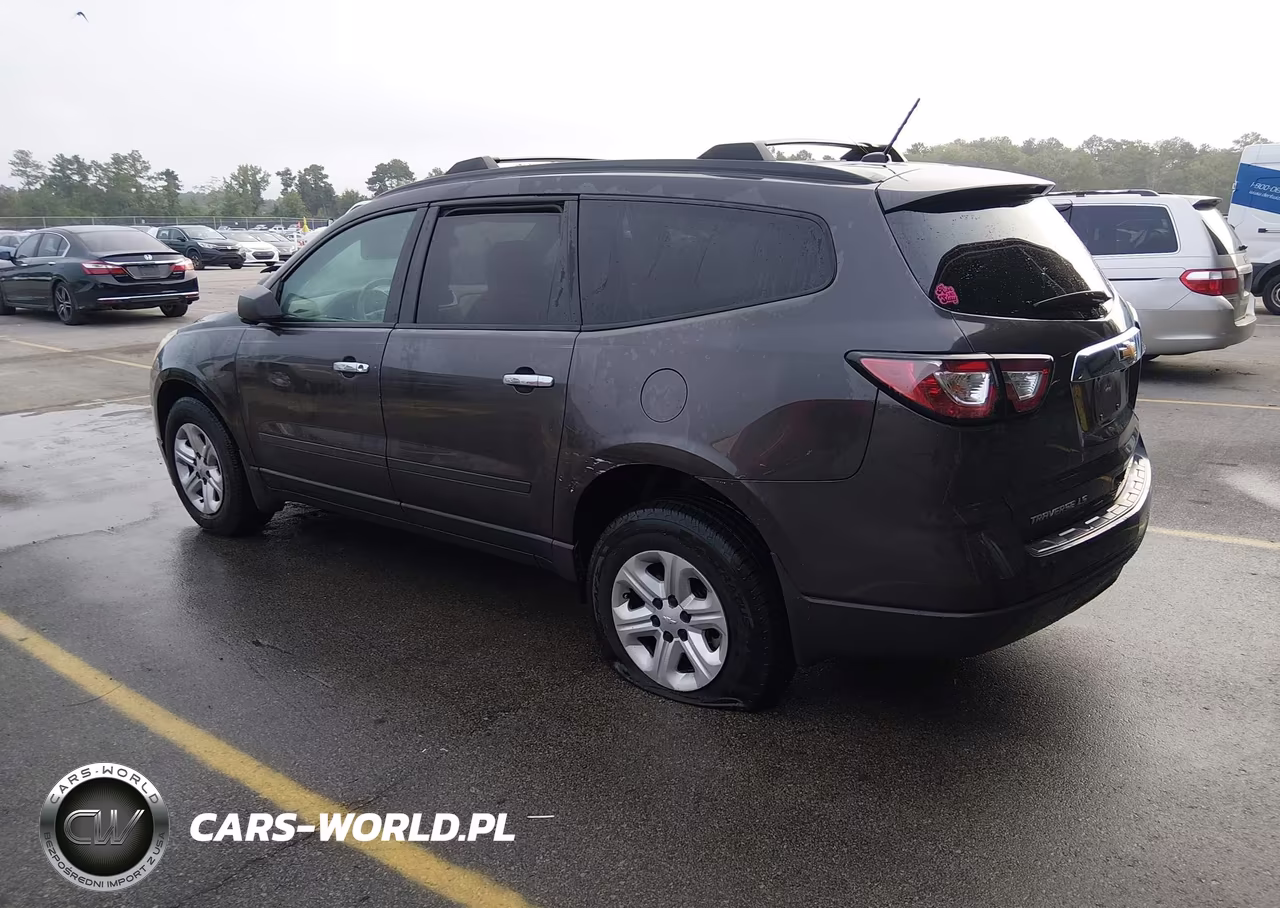 2014 Chevrolet Traverse Ls VIN:1GNKRFED7EJ269019 - 3