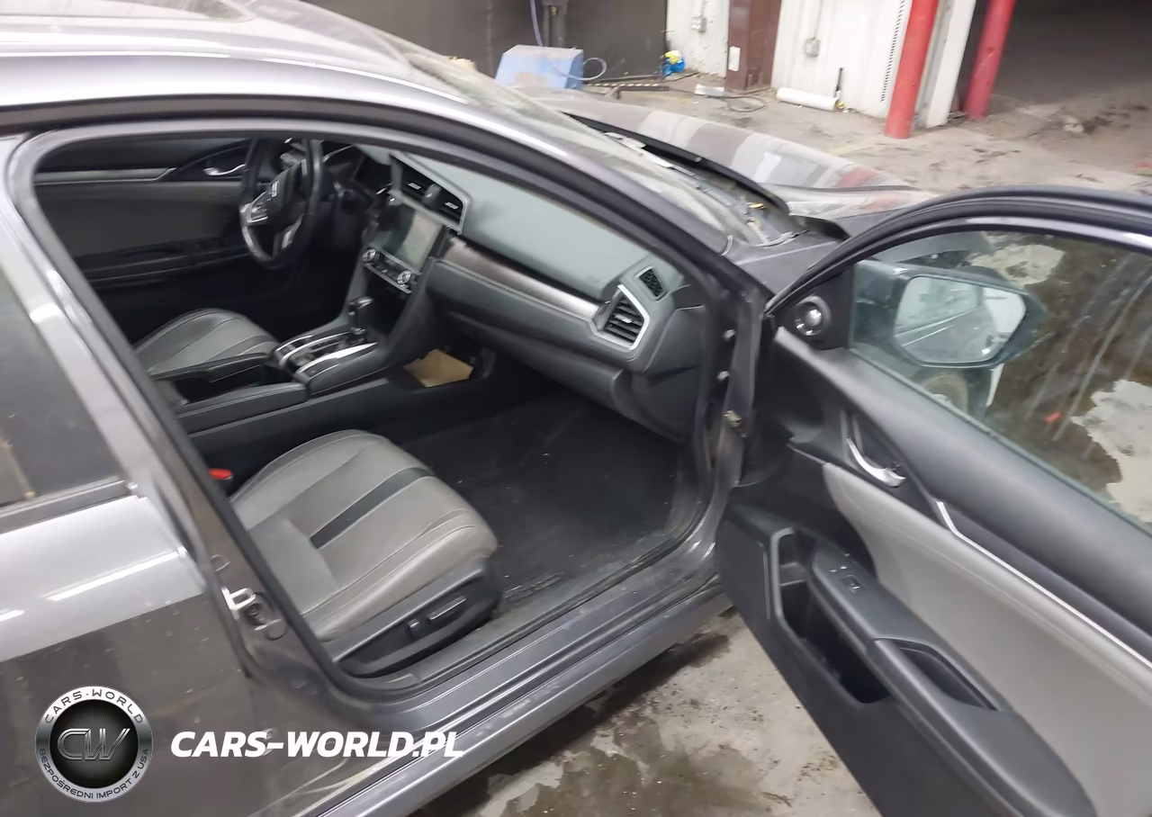 2016 Honda Civic Touring VIN:2HGFC1F95GH641584 - 5