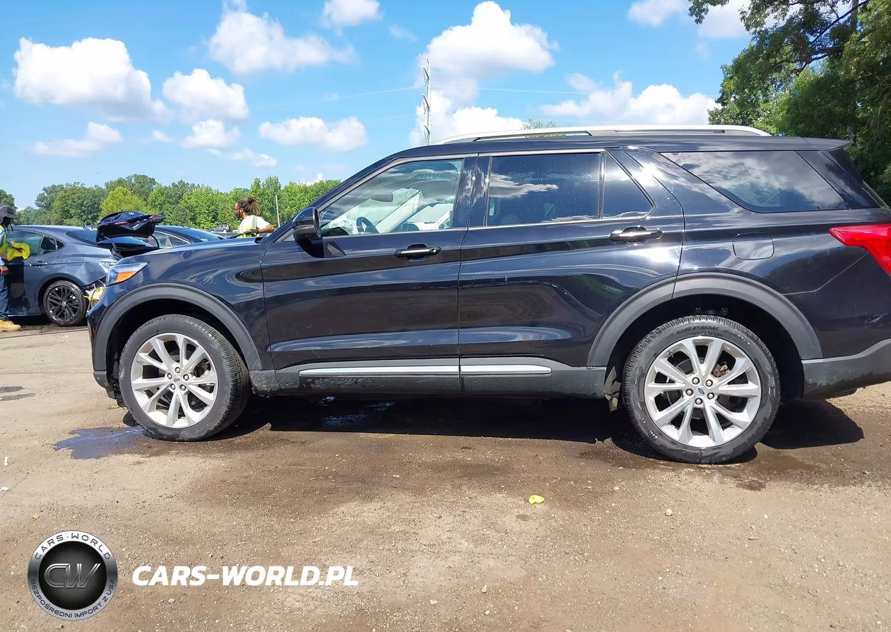 2022 Ford Explorer Platinum VIN:1FM5K8HC2NGB95543 - 14
