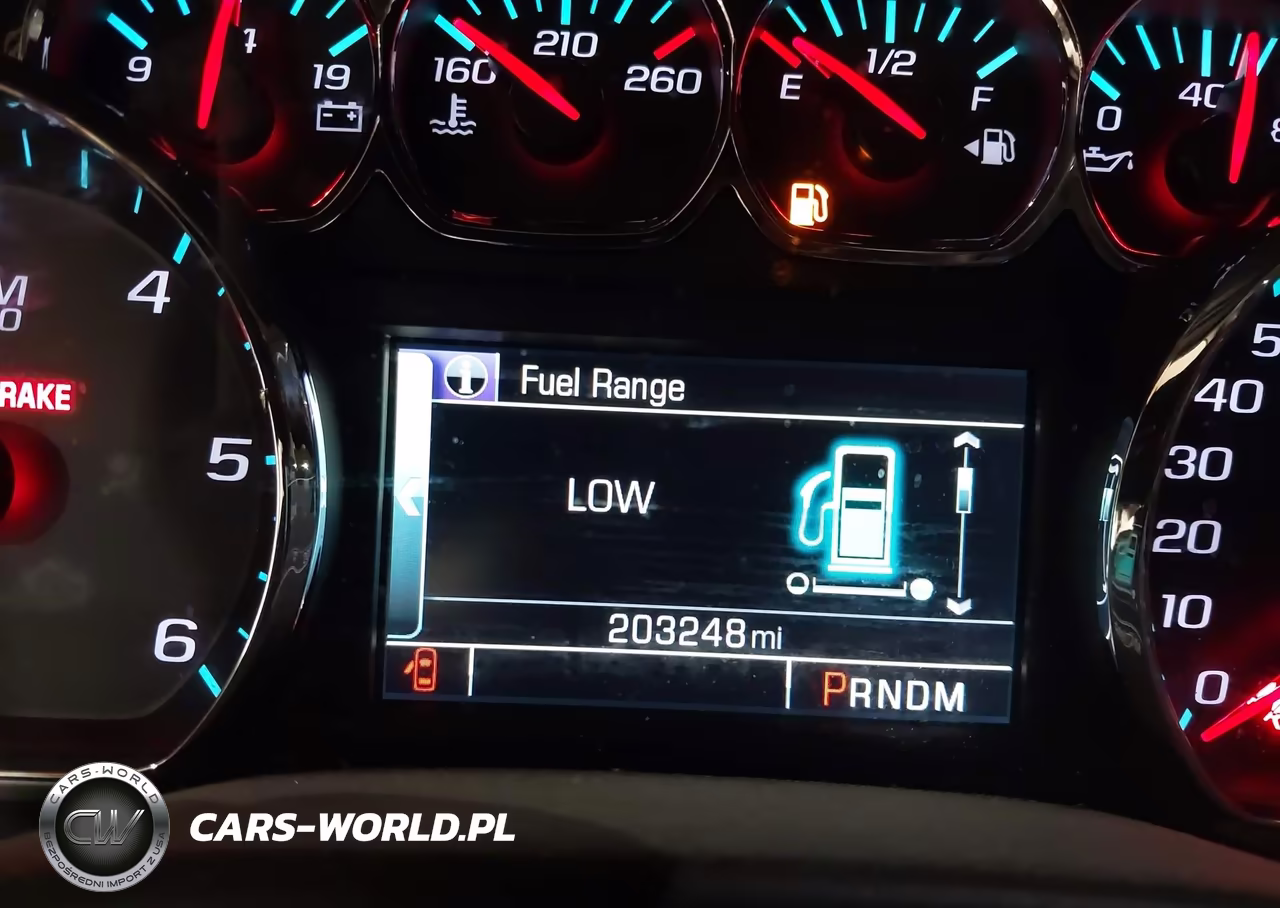 2015 Chevrolet Tahoe Ltz VIN:1GNSCCKCXFR179121 - 15