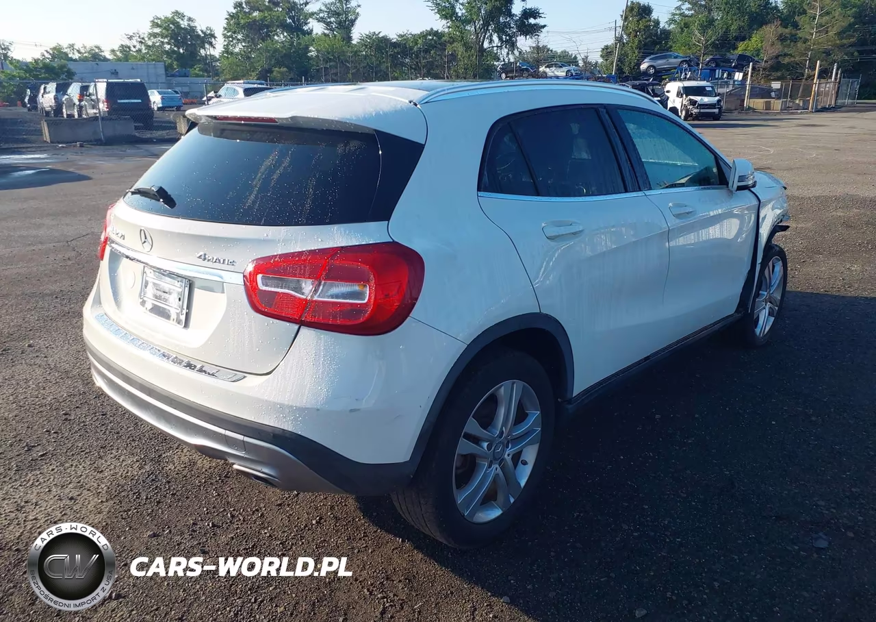 2015 Mercedes-Benz Gla 250 4Matic VIN:WDCTG4GBXFJ152226 - 4
