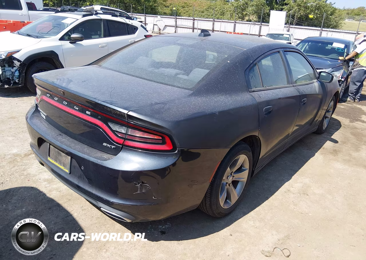 2018 Dodge Charger Sxt Plus Rwd VIN:2C3CDXHG9JH169270 - 4