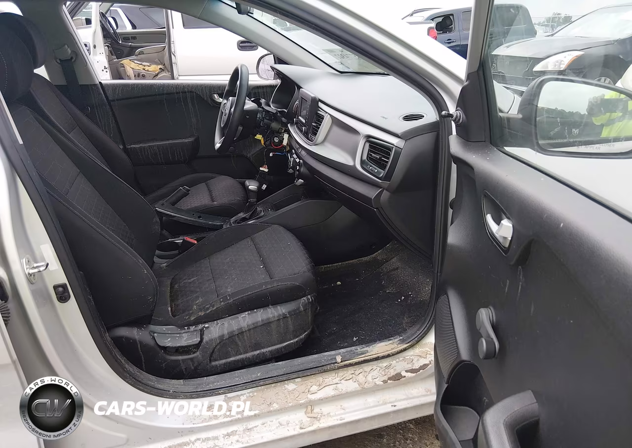 2018 Kia Rio Lx VIN:3KPA24AB6JE062517 - 5