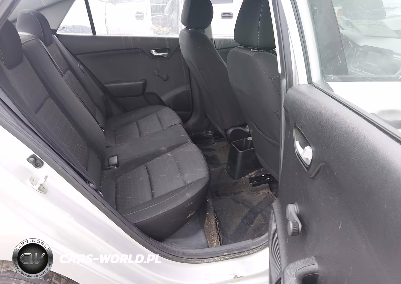 2018 Kia Rio Lx VIN:3KPA24AB6JE062517 - 8