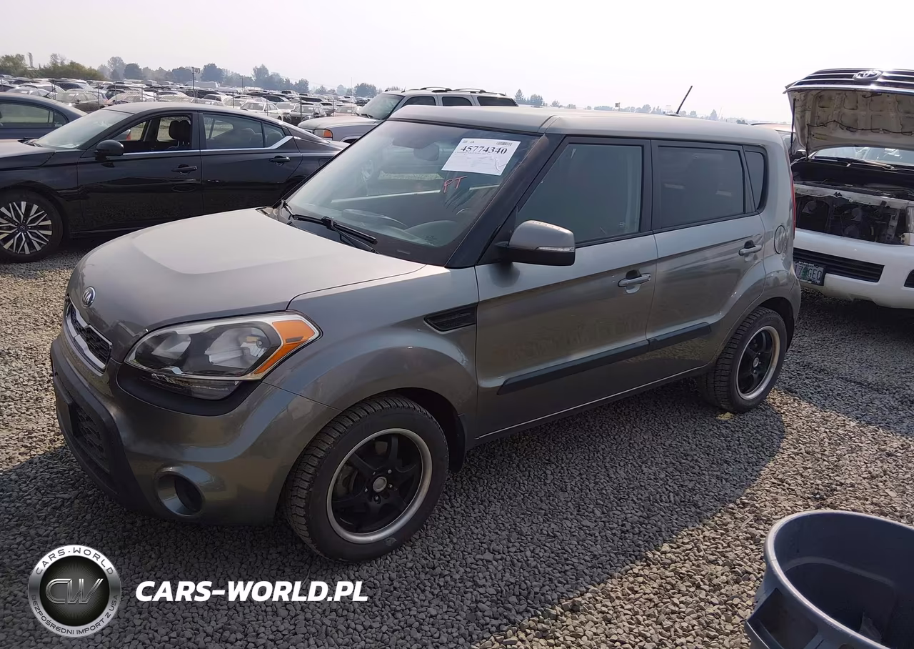 2013 Kia Soul + VIN:KNDJT2A65D7503854 - 2