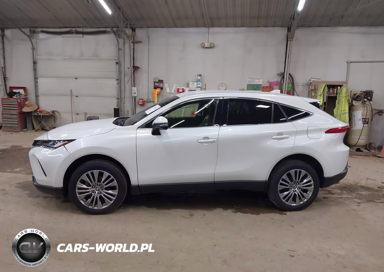 2021 Toyota Venza Limited VIN:JTEAAAAH0MJ047004 - 14