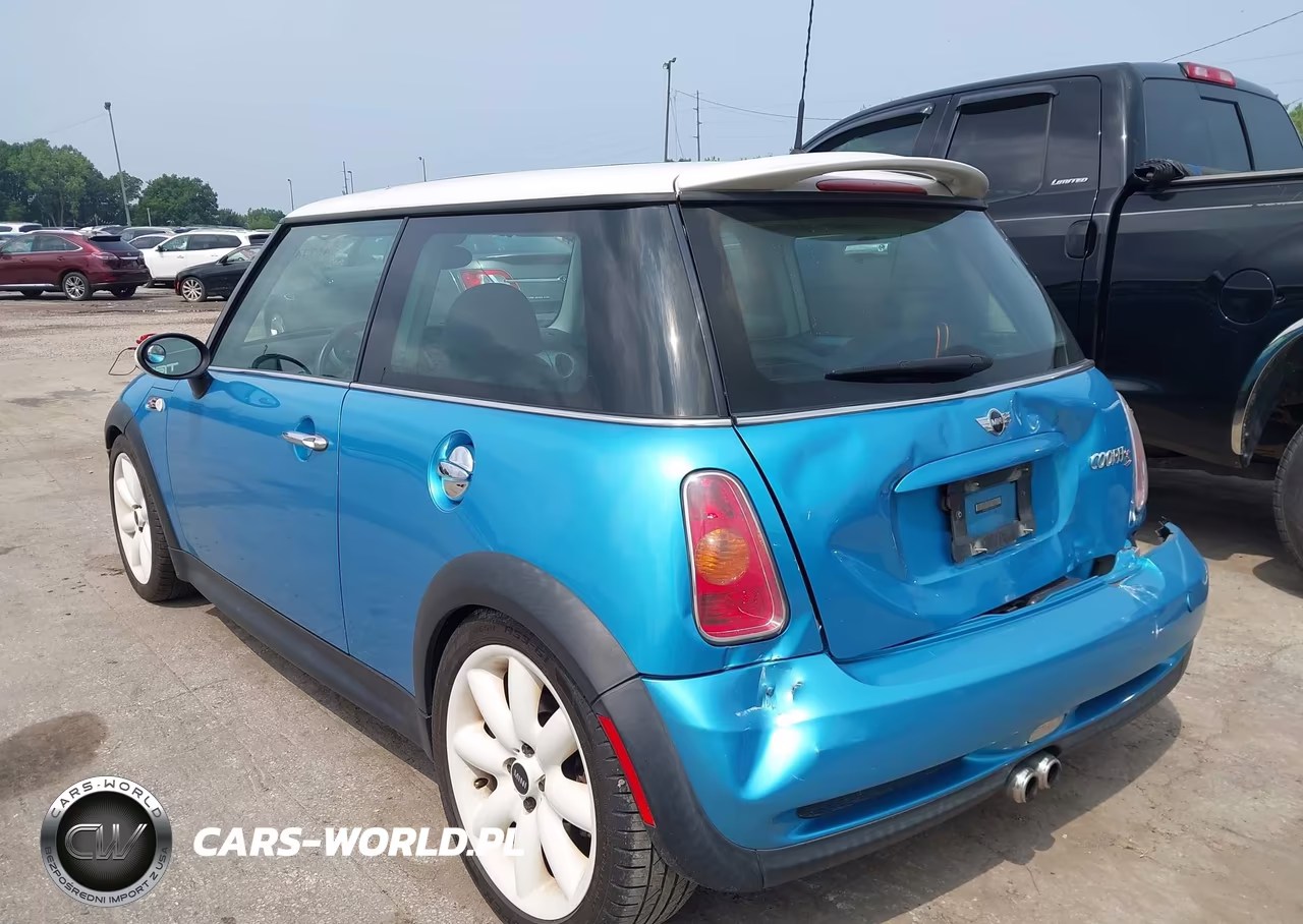 2003 Mini Cooper S VIN:WMWRE33413TD59112 - 3