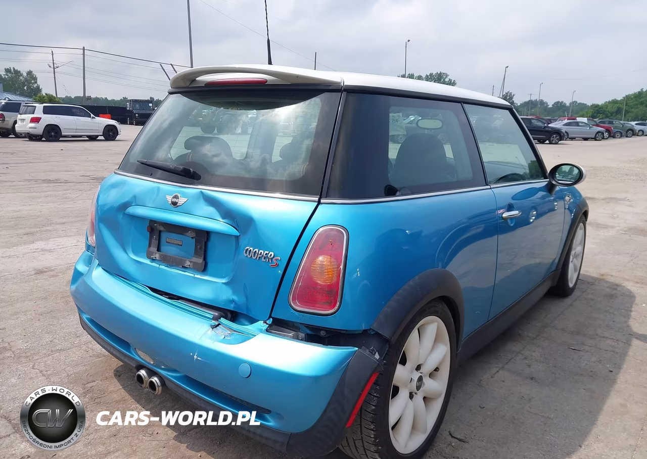 2003 Mini Cooper S VIN:WMWRE33413TD59112 - 4