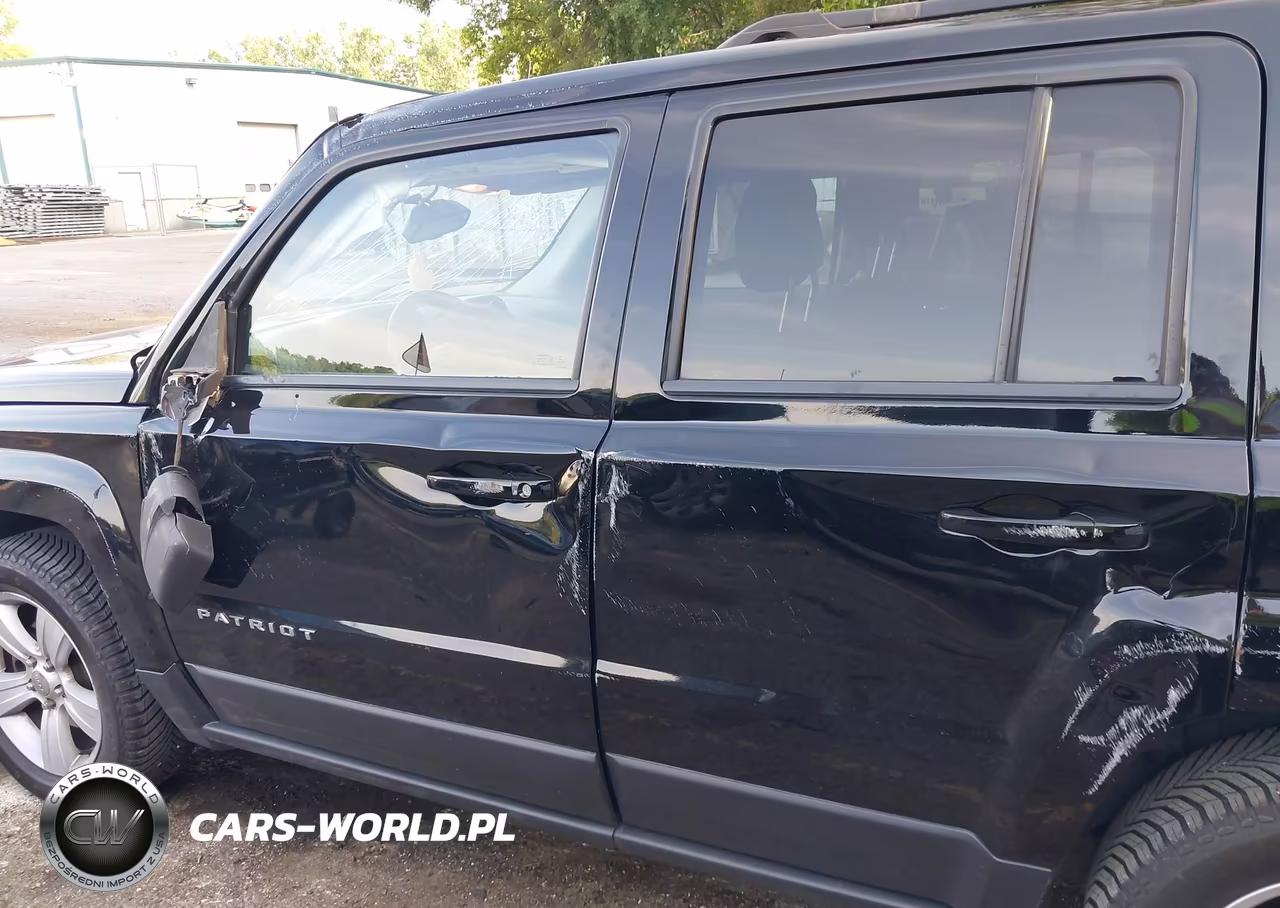 2014 Jeep Patriot Latitude VIN:1C4NJPFA2ED502147 - 20