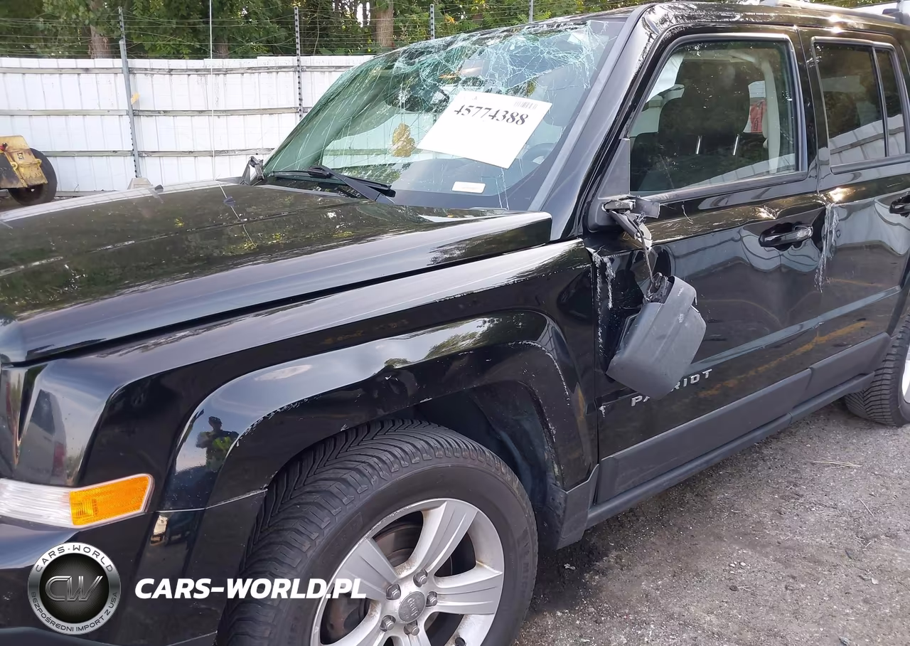 2014 Jeep Patriot Latitude VIN:1C4NJPFA2ED502147 - 21