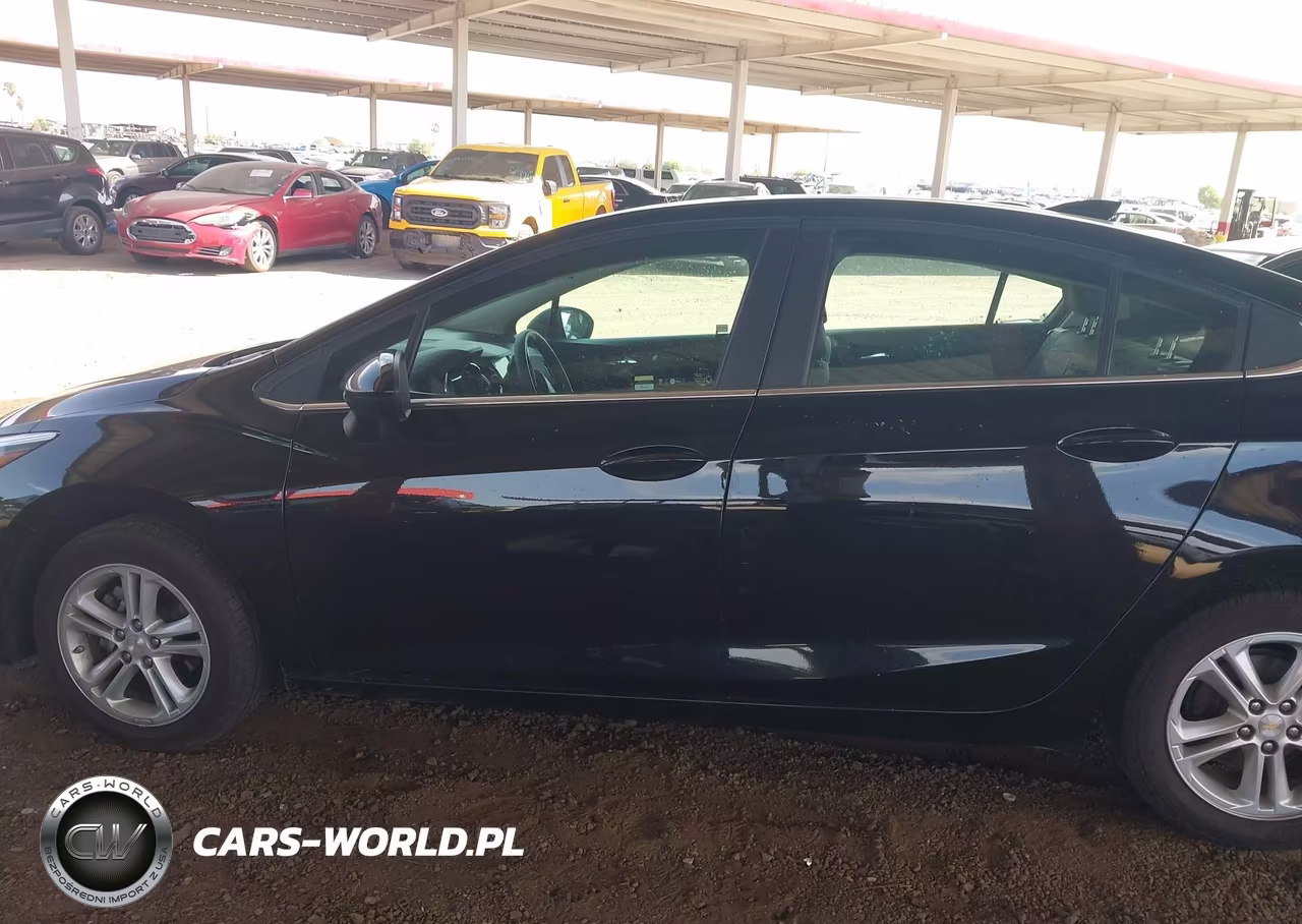 2018 Chevrolet Cruze Lt Auto VIN:1G1BE5SM2J7156114 - 15